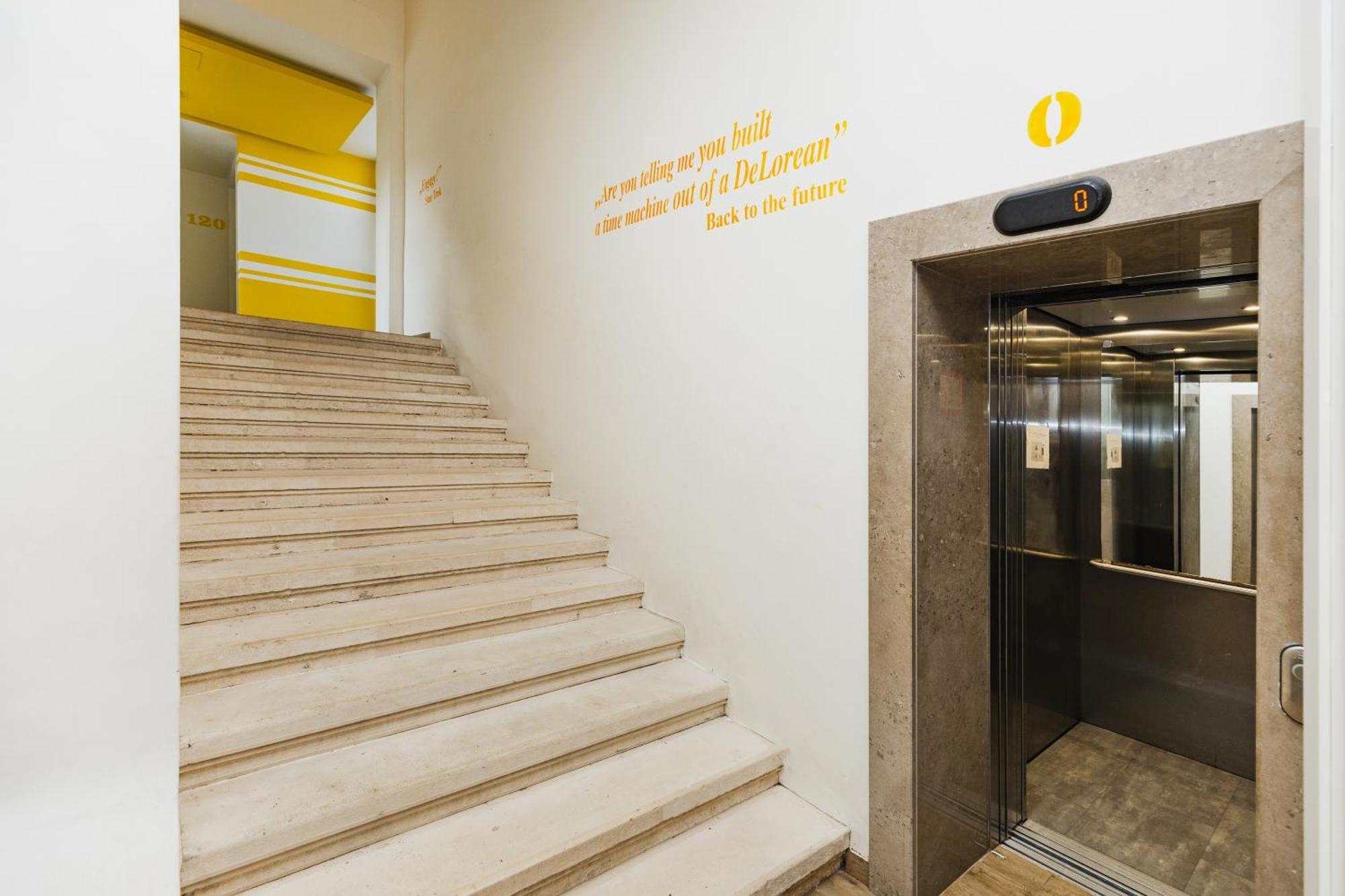 לובראן Hostel Link מראה חיצוני תמונה