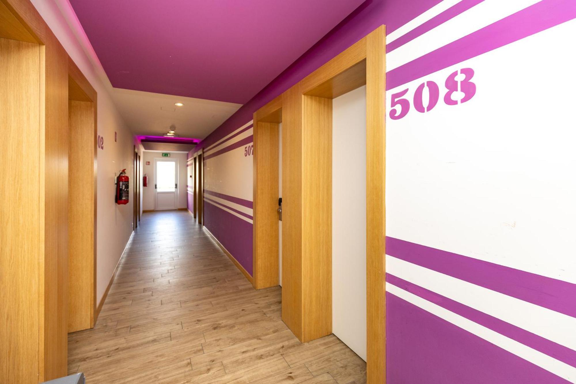 לובראן Hostel Link מראה חיצוני תמונה