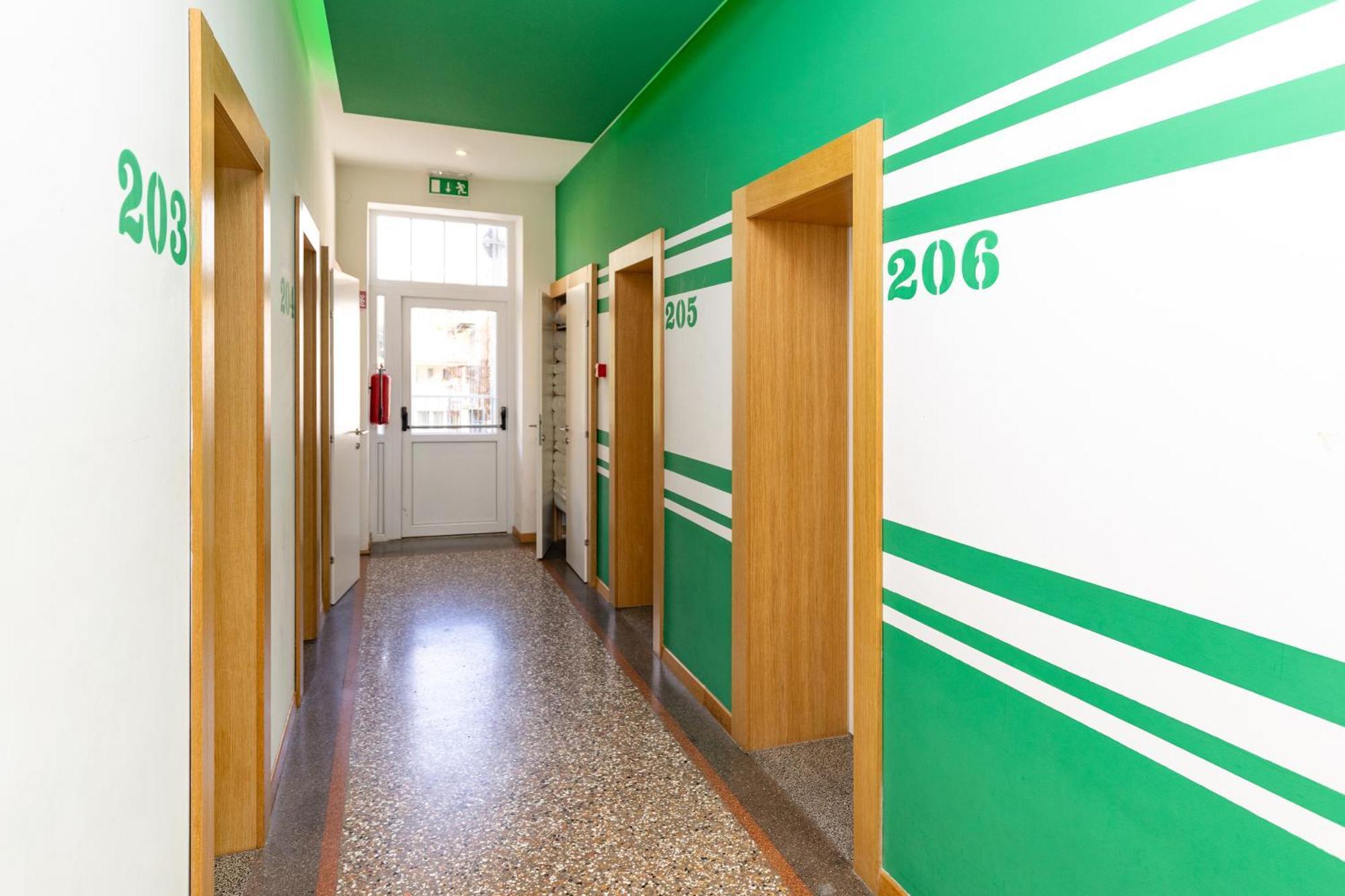 לובראן Hostel Link מראה חיצוני תמונה