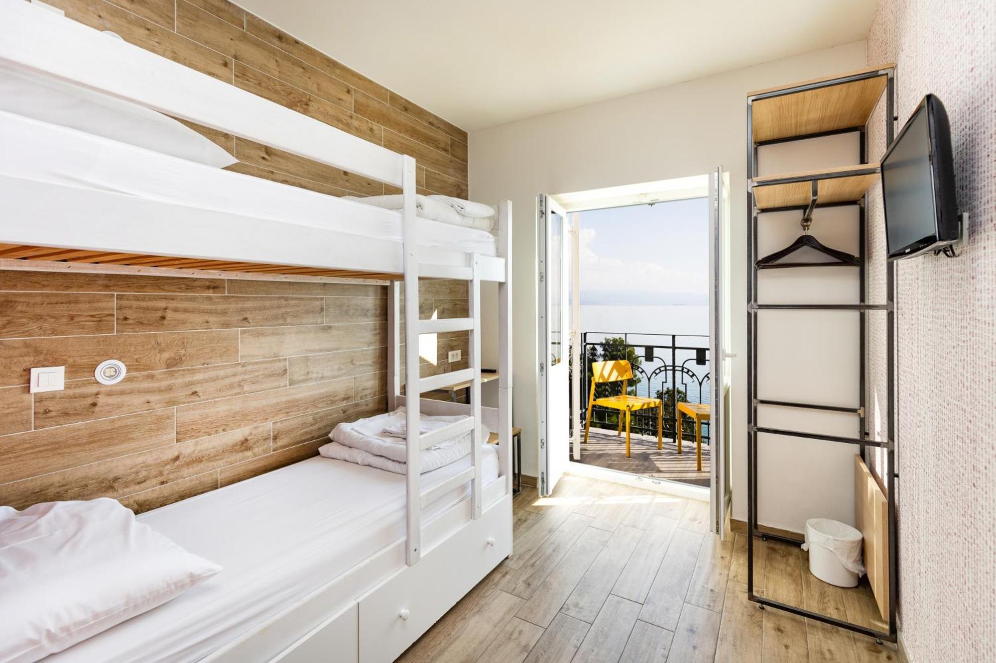 לובראן Hostel Link מראה חיצוני תמונה
